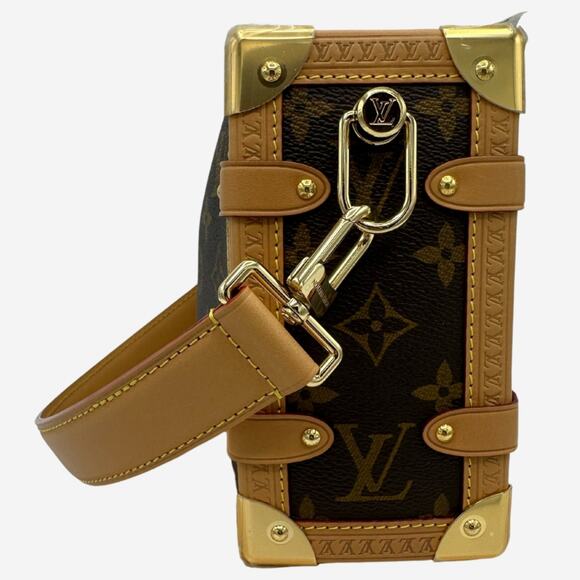 Louis Vuitton Monogram Side Trunk MM - Picture 5 of 11